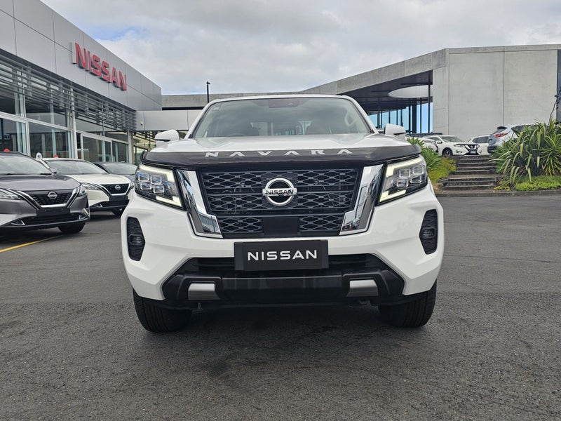 2026 Nissan Navara ST 4WD AUTO image 3