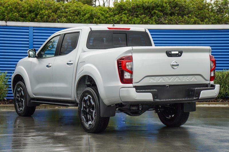 2026 Nissan Navara St-X 2.3D/4Wd/7At image 3