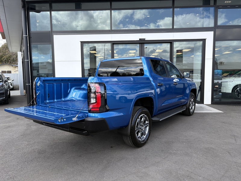 2026 Nissan Navara ST-X 2.4D/4WD/6AT image 4