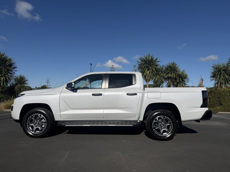 2026 Nissan Navara St-X 2.4D/4Wd/6At image 3