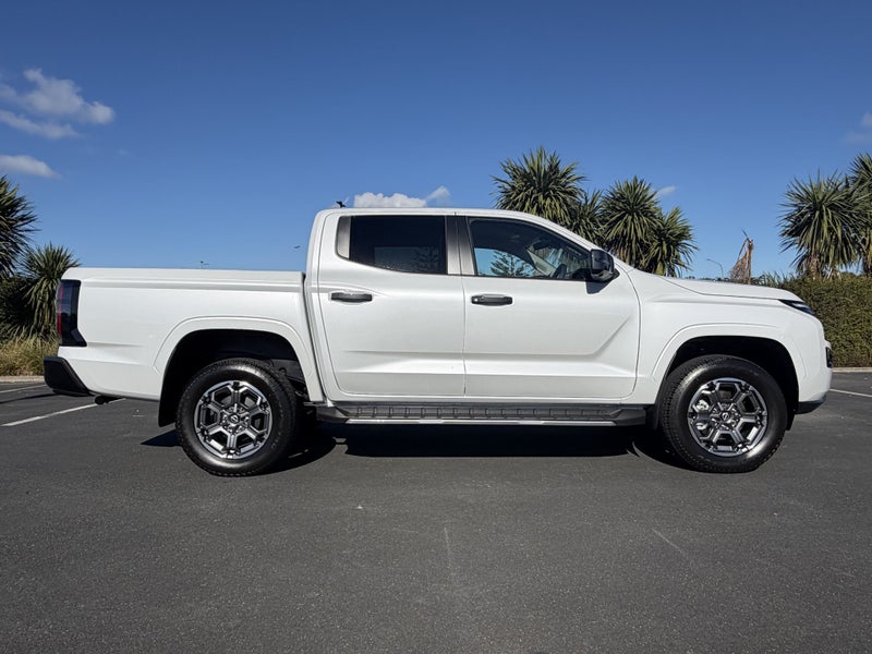 2026 Nissan Navara St-X 2.4D/4Wd/6At image 4