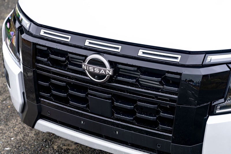 2026 Nissan Navara ST-X 4WD 2.4D BiTurbo Double... image 2