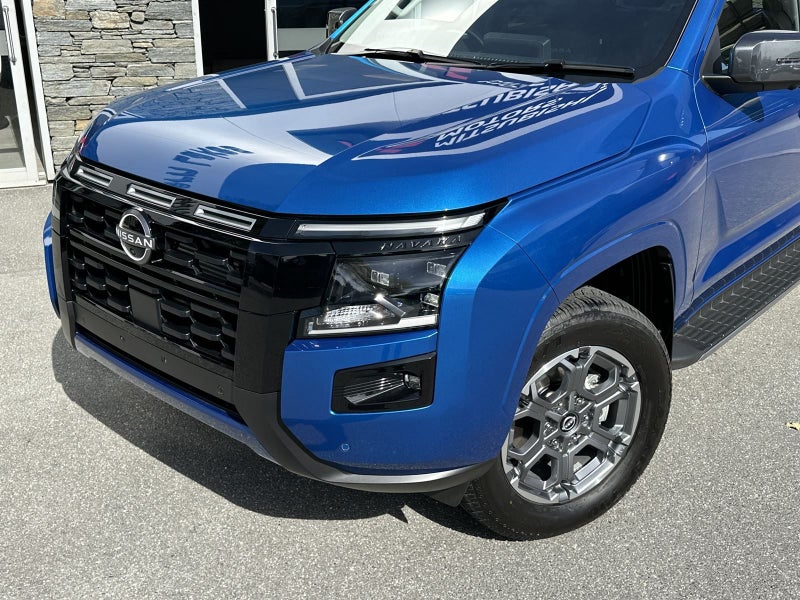 2026 Nissan Navara ST-X 4WD image 2