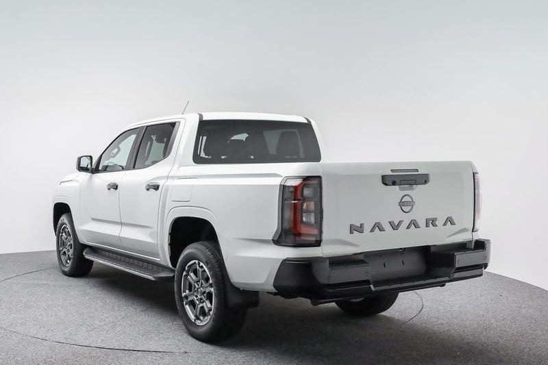 2026 Nissan Navara ST-X 4WD D/C Auto image 5