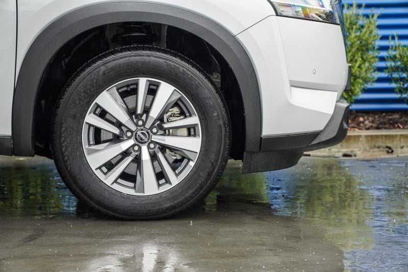 2026 Nissan Pathfinder Ti 3.5P/4Wd/9At image 4