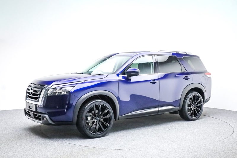 2026 Nissan Pathfinder Ti-L 4WD 7 Seat image 3