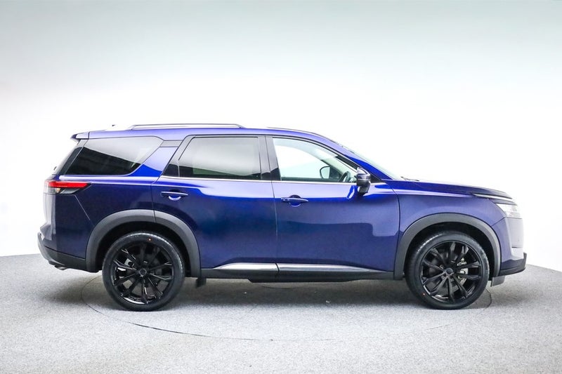 2026 Nissan Pathfinder Ti-L 4WD 7 Seat image 4