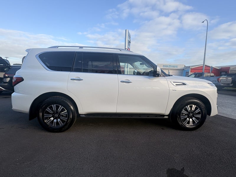 2026 Nissan Patrol Ti-L image 3