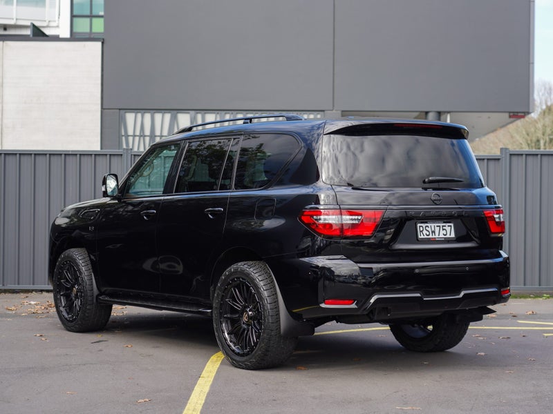2026 Nissan Patrol Ti-L 5.6P 4WD 7AT 5Dr Wagon image 2
