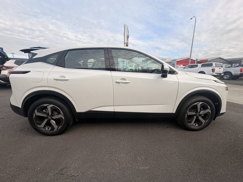 2026 Nissan Qashqai ST-L image 3