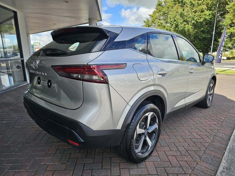 2026 Nissan Qashqai St-L image 3