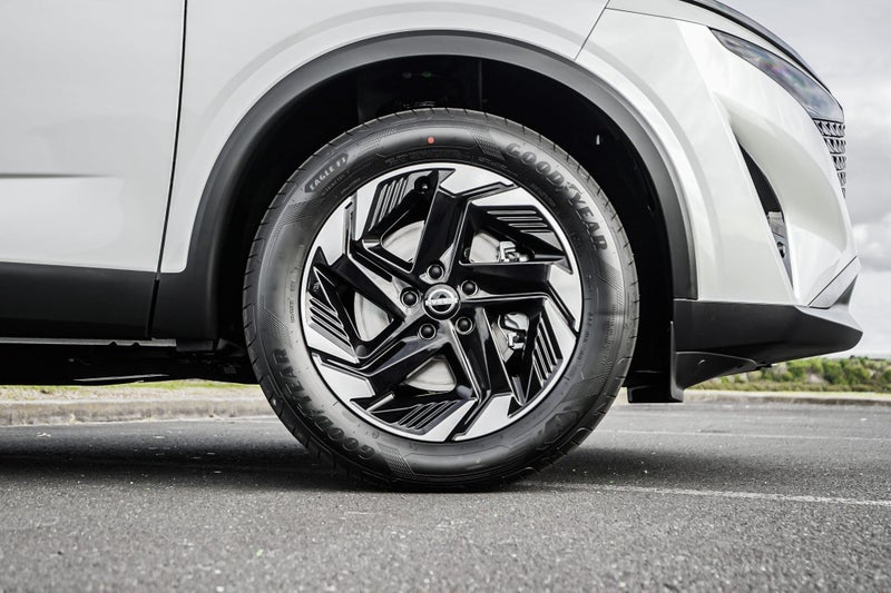 2026 Nissan Qashqai St-L E-Power 1.5Peh MY26 -... image 4