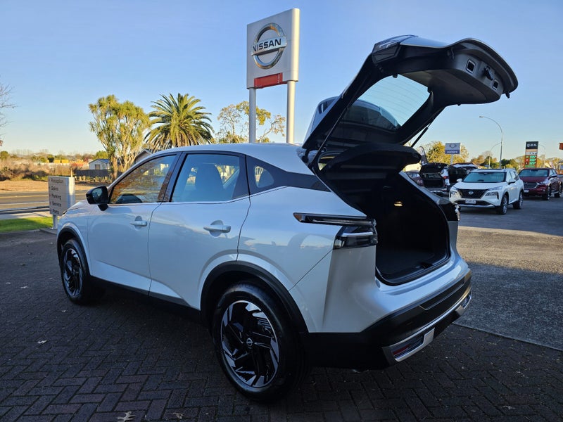 2026 Nissan Qashqai ST-L E-Power image 5