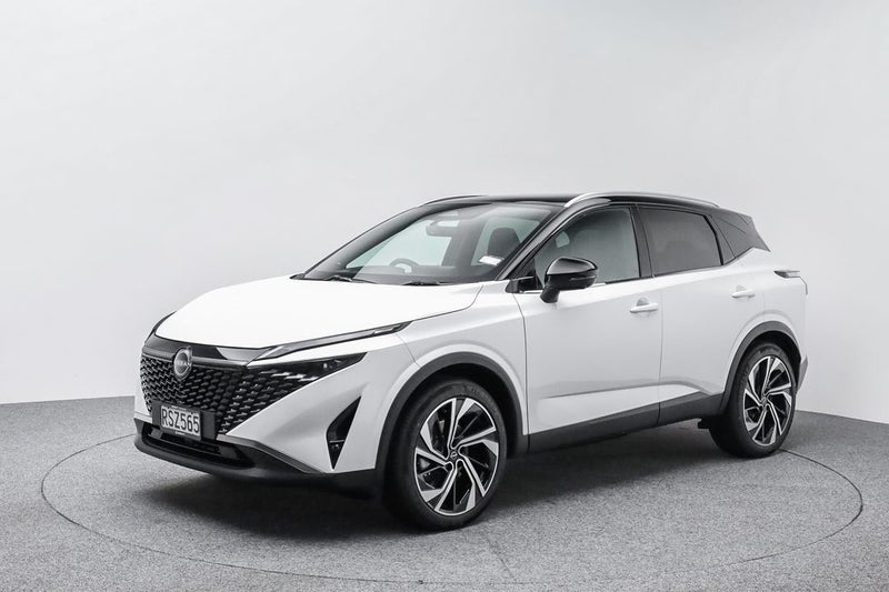 2026 Nissan Qashqai Ti-L 2-Tone ePower image 3