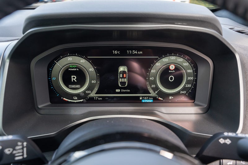2026 Nissan Qashqai Ti-L 2-Tone ePower image 3