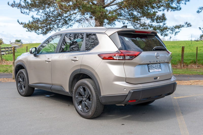 2026 Nissan X-Trail 4WD AUTO ST-L 7 SEAT image 2