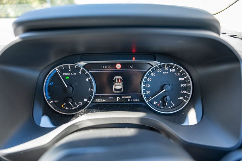 2026 Nissan X-Trail 4WD ST-L e-POWER 5 SEAT image 5