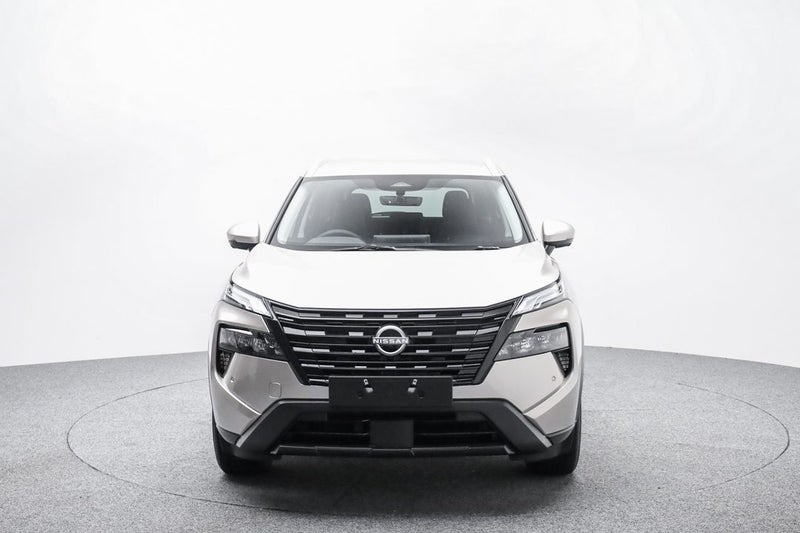 2026 Nissan X-Trail 4WD ST-L e-POWER 5 SEAT image 2