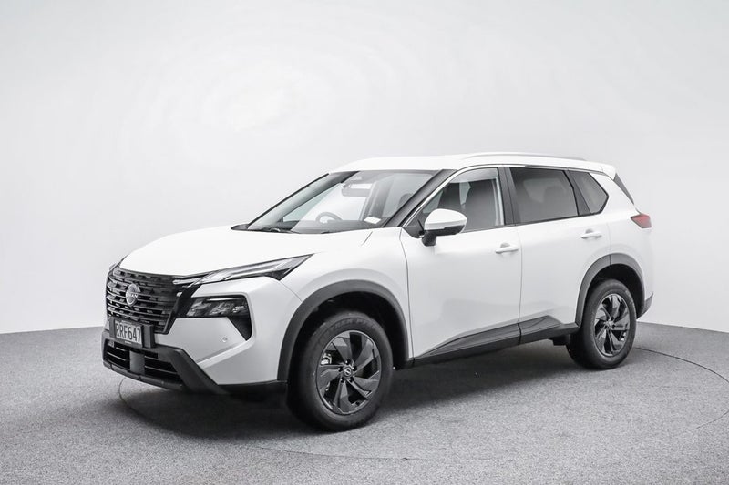 2026 Nissan X-Trail 4WD ST-L e-POWER 5 SEAT image 3