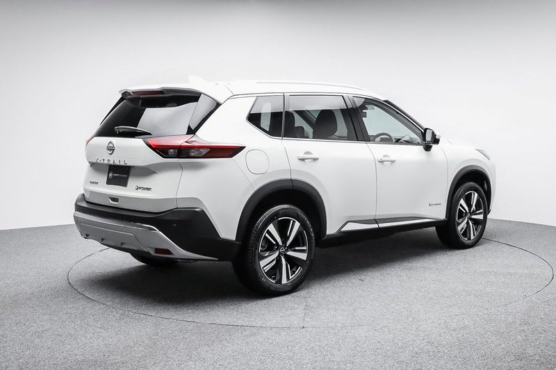 2026 Nissan X-Trail 4WD Ti-L e-POWER 5 SEAT image 4