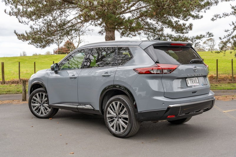 2026 Nissan X-Trail 4WD Ti-L e-POWER 5 SEAT image 2