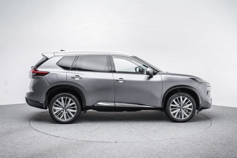 2026 Nissan X-Trail 4WD Ti-L e-POWER 5 SEAT image 5