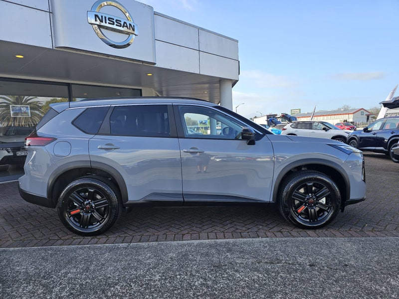 2026 Nissan X-Trail Rc E-Pwr image 2