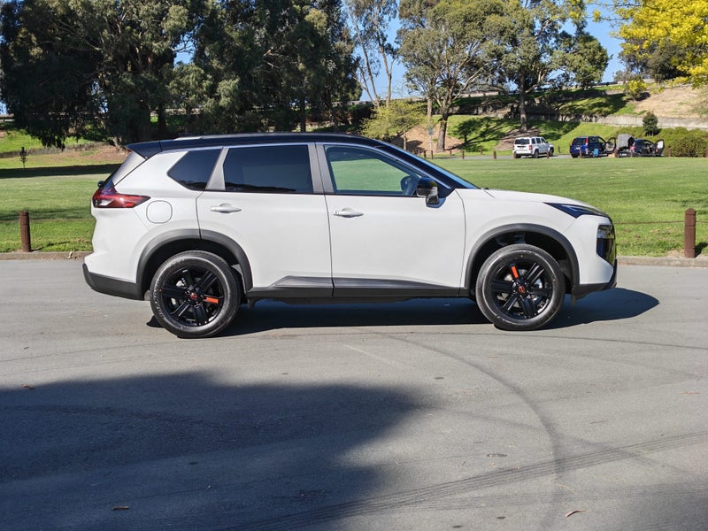 2026 Nissan X-Trail Rock Creek 7 Seat 2.5P/4Wd image 2