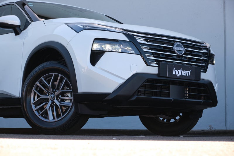 2026 Nissan X-Trail ST 2WD image 4