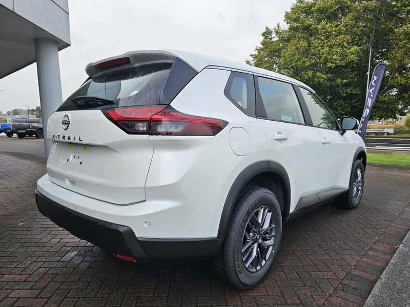 2026 Nissan X-Trail ST 2WD 5 Seater image 3