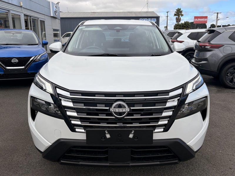 2026 Nissan X-Trail ST, 2WD, 5 Seats image 2