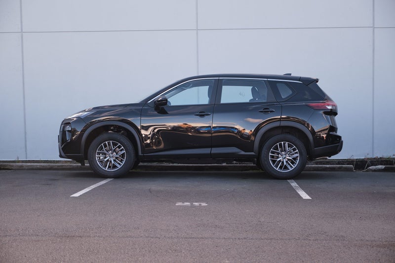 2026 Nissan X-Trail ST 2WD/AUTO image 5