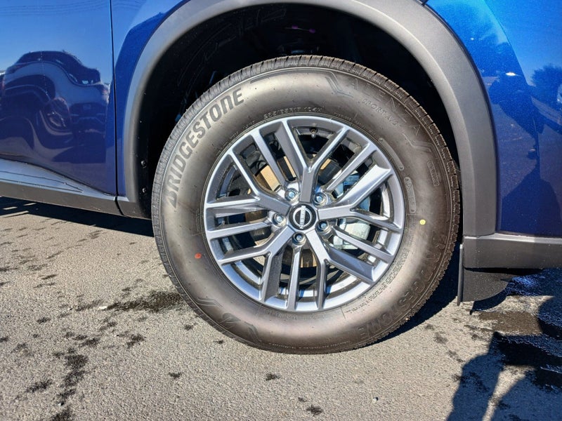 2026 Nissan X-Trail ST image 2
