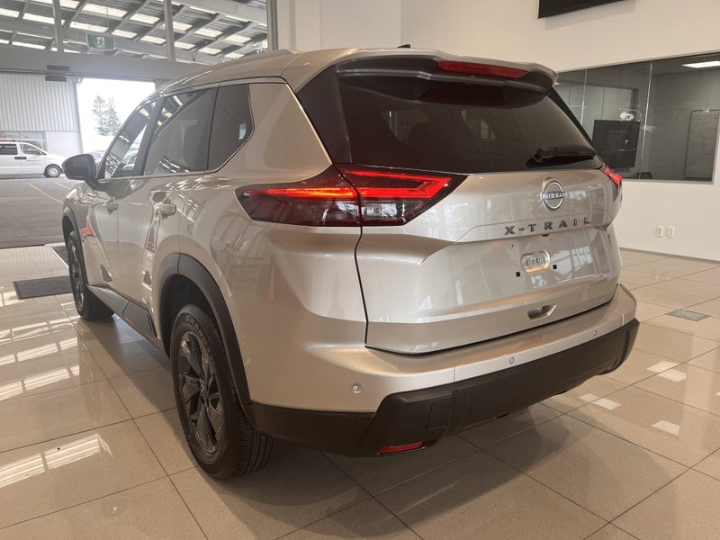2026 Nissan X-Trail St-L 2.5P/Cvt image 4