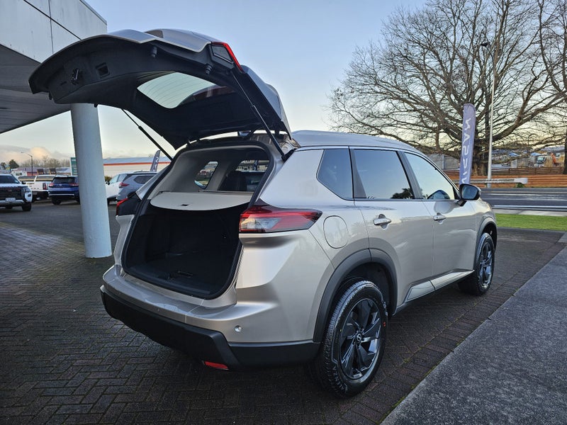 2026 Nissan X-Trail ST-L 2WD 5 Seater image 4