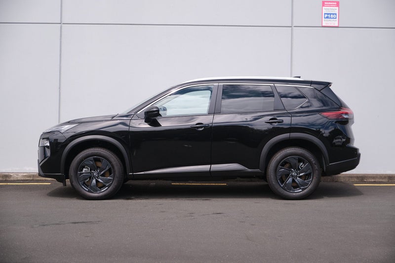 2026 Nissan X-Trail ST-L 2WD E-POWER HYBRID image 5