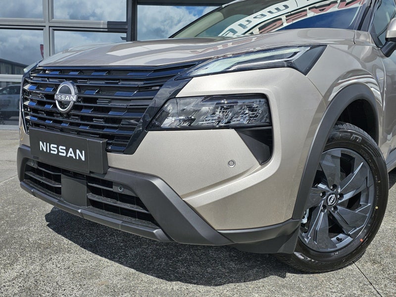 2026 Nissan X-Trail ST-L 2WD E-POWER HYBRID image 3