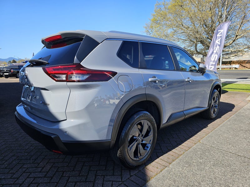 2026 Nissan X-Trail St-L 2Wd E-Pwr image 4