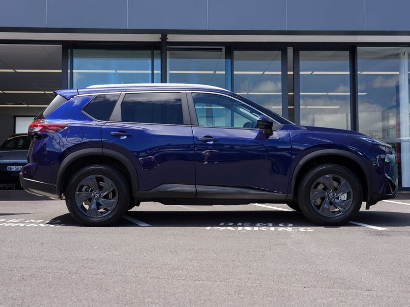 2026 Nissan X-Trail ST-L E-Power 4X4 image 3