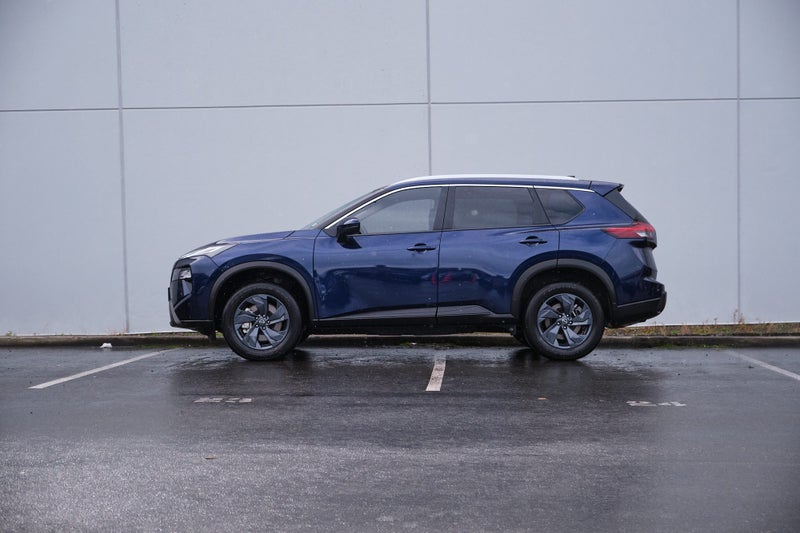 2026 Nissan X-Trail ST-L E-POWER HYBRID image 5