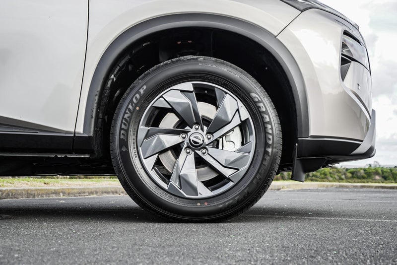 2026 Nissan X-Trail St-L E-Pwr 1.5Peh - 10-Year... image 4