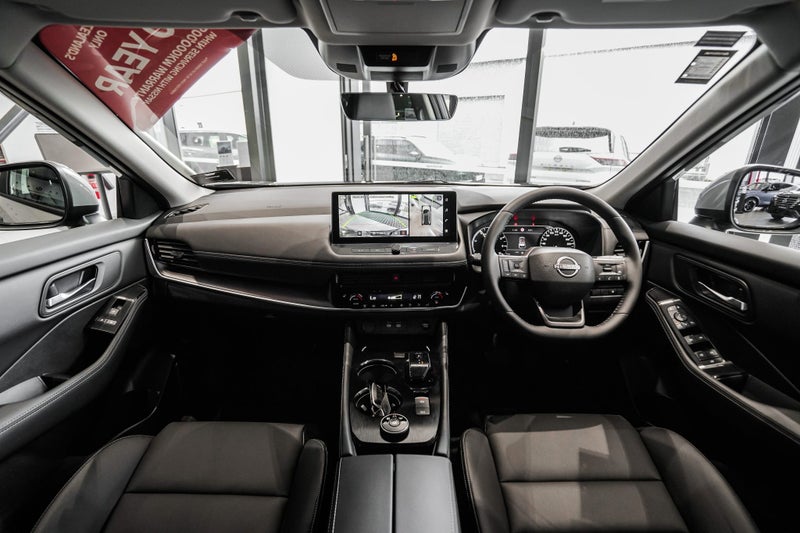 2026 Nissan X-Trail St-L E-Pwr 1.5Peh image 2