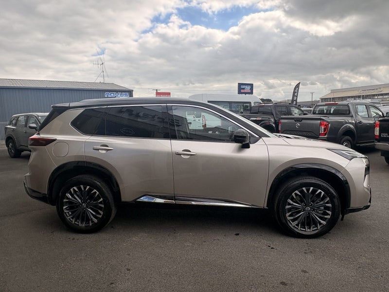 2026 Nissan X-Trail Ti-L 2WD e-Power image 3