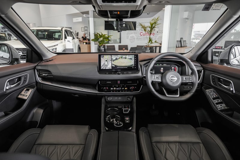 2026 Nissan X-Trail Ti-L E-Power 1.5Peh image 2