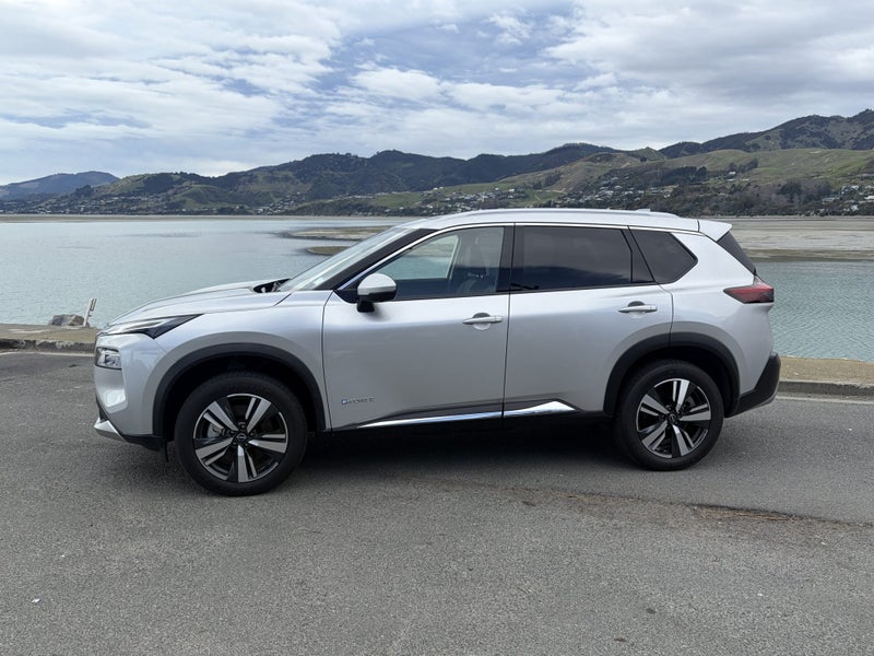 2026 Nissan X-Trail Ti-L e-POWER (19 ) image 4