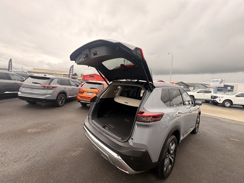 2026 Nissan X-Trail Ti-L e-Power 4WD image 5