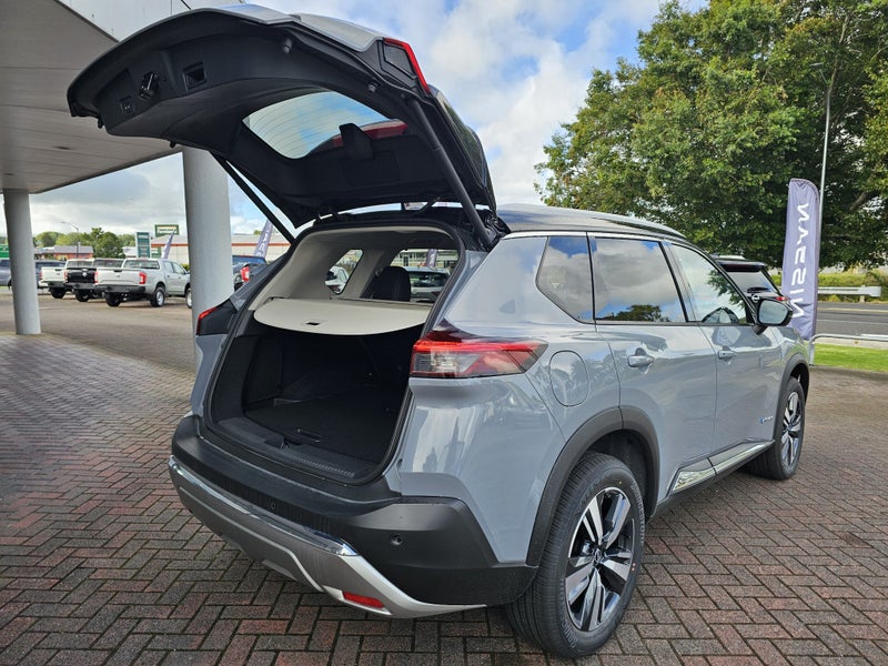 2026 Nissan X-Trail Ti-L E-Power 4WD image 4