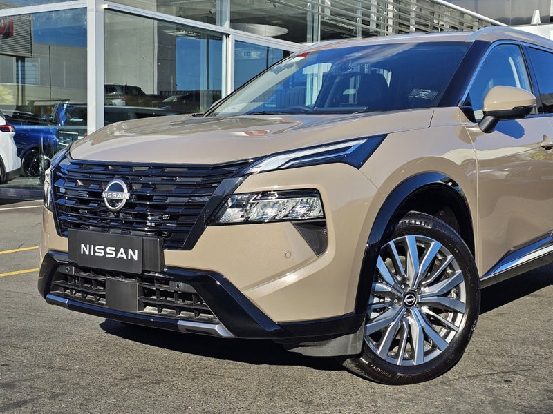2026 Nissan X-Trail TI-L E-POWER HYBRID image 3