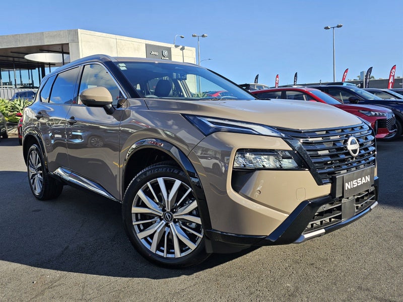 2026 Nissan X-Trail TI-L E-POWER HYBRID image 5