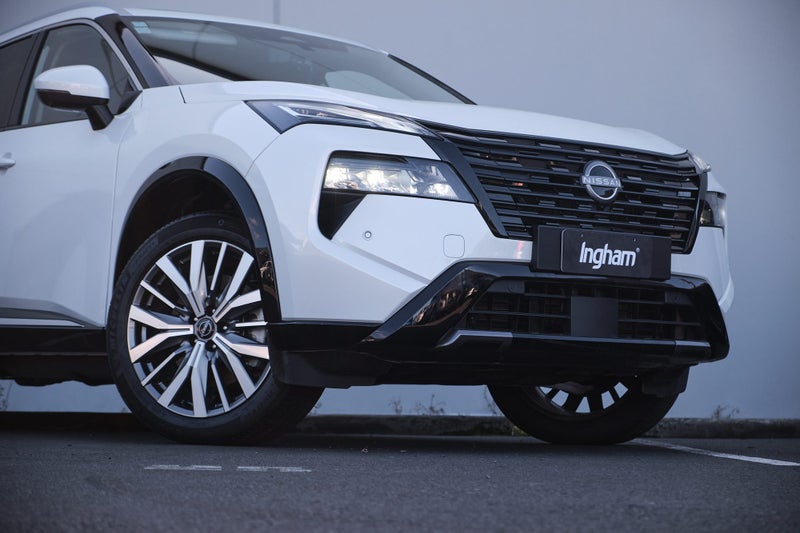 2026 Nissan X-Trail TI-L E-POWER HYBRID image 2